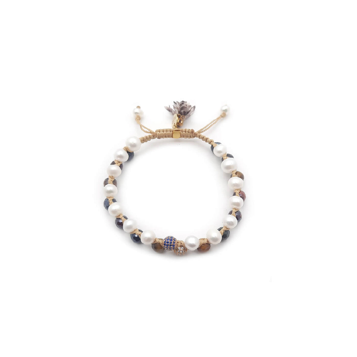 TaRa Ek Saaht Bracciale in argento 925% con pietre naturali Agata galvanizzata e Perle naturali acqua dolce significato spirituale del tibetano fatto a mano in Italia e on line store in centro a Este da Gioielli D'Este a prezzi scontati.
