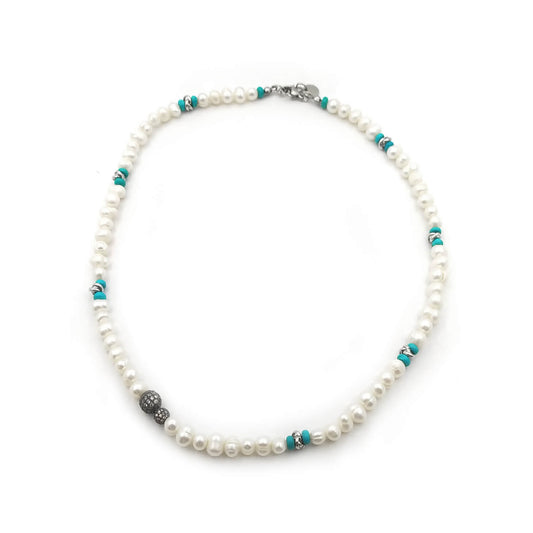 Vi presentiamo Motte, l’ultima fusione di tradizione e modernità. Questo squisito gioiello da uomo abbraccia il fascino senza tempo della perla, simbolo di eleganza e raffinatezza che ha affascinato la cultura umana per secoli. Con Perle, potrete fare una dichiarazione audace, mettendo in mostra il vostro stile e la vostra individualità. Realizzate con passione e precisione, ogni perla viene selezionata meticolosamente per garantire una qualità ineguagliabile. Che siate uomini che apprezzano la raffinatezza
